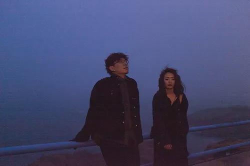 半会是这3个结果看完你就明白了凯发人老了长期分床睡的夫妻 多(图1)